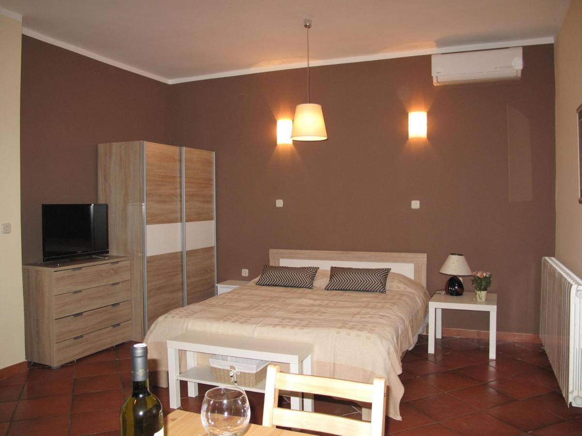 Apartmani DUBAŠNICA Malinska Bagian luar foto
