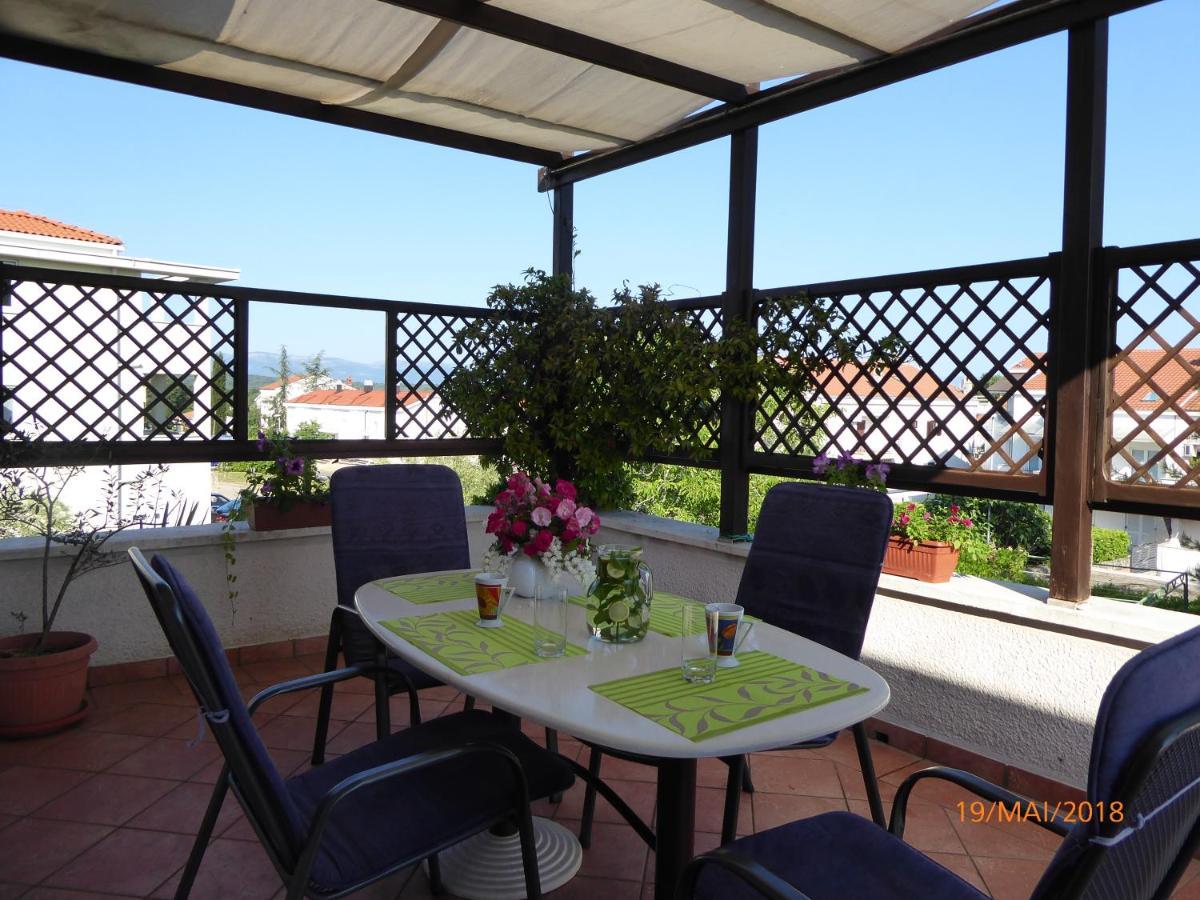 Apartmani DUBAŠNICA Malinska Bagian luar foto