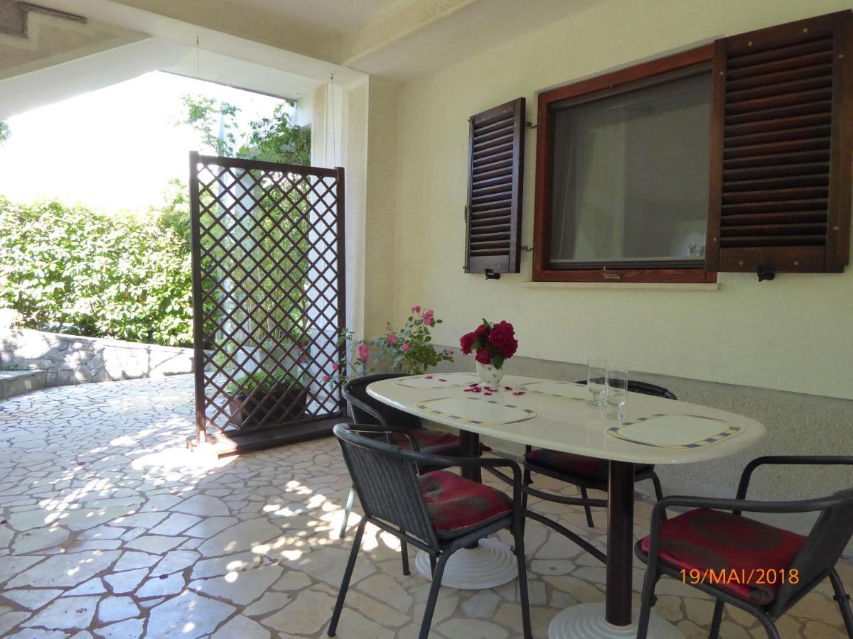 Apartmani DUBAŠNICA Malinska Bagian luar foto