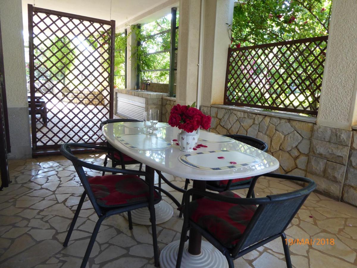Apartmani DUBAŠNICA Malinska Bagian luar foto
